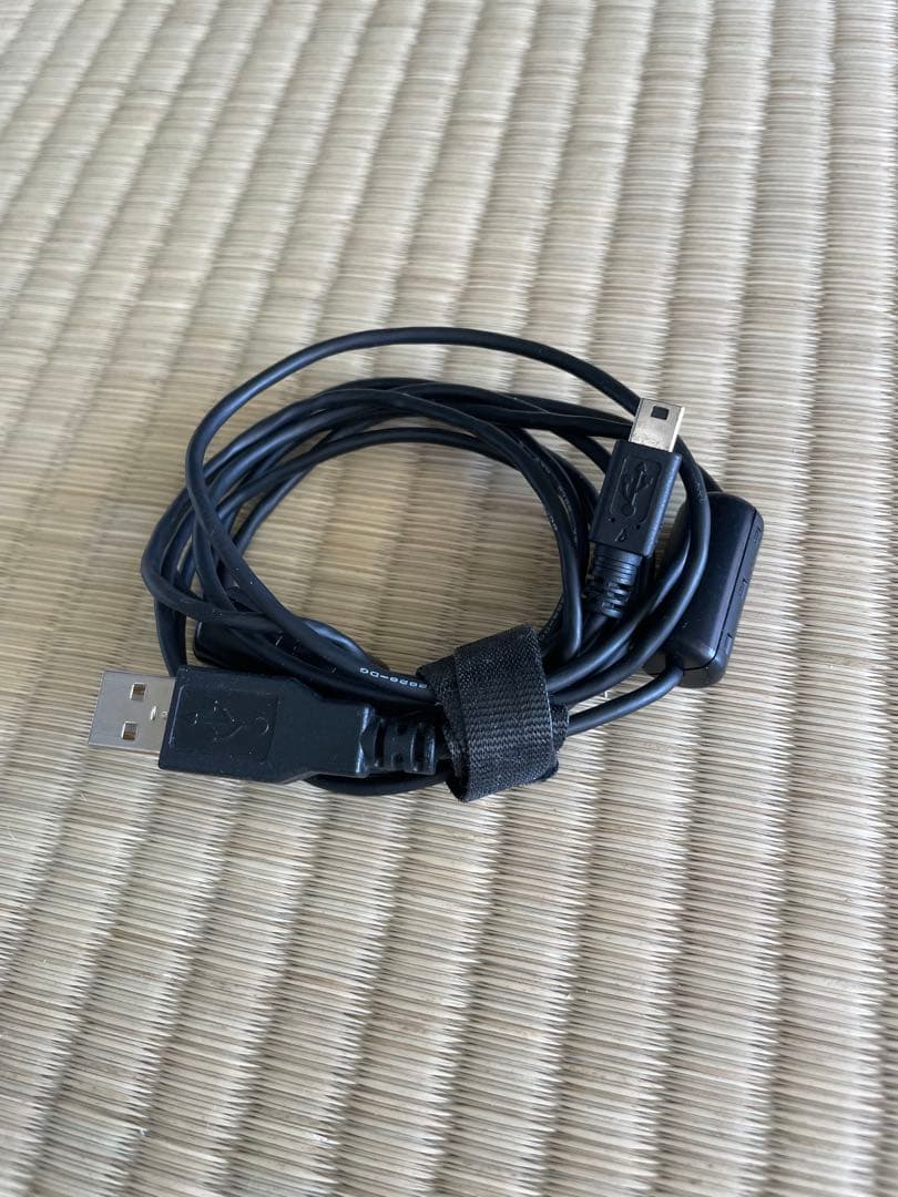 Wacom ペンタブレット　専用ペンとスタンド　ケーブル