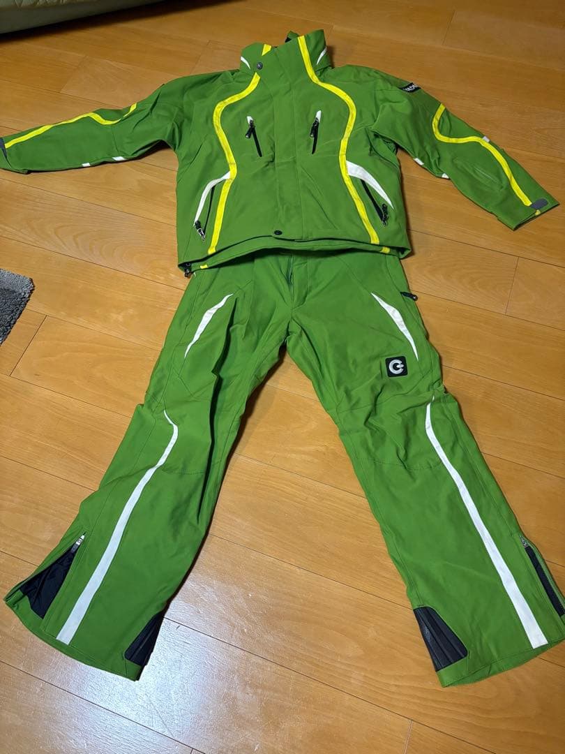 【お値下げ】男子ジュニアスキーウェア⭐︎Goldwin