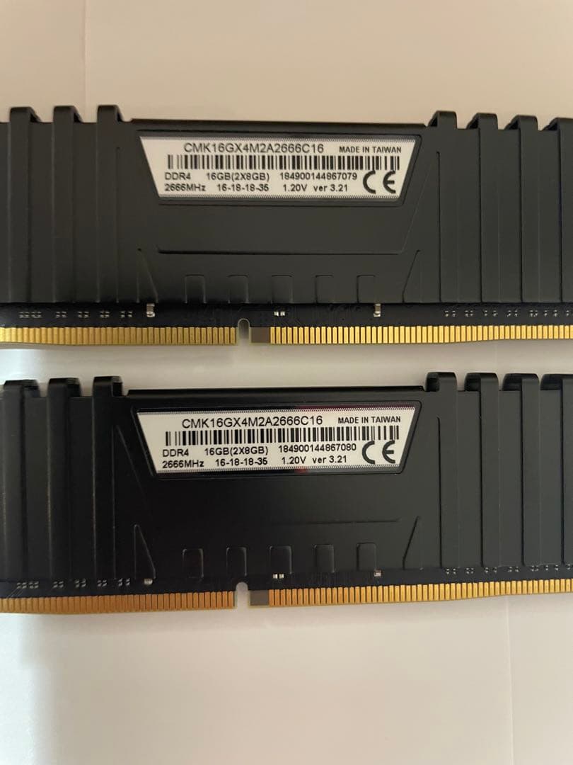 Vengeance LPX DDR4 16GB (8GB×2枚) メモリ2枚組