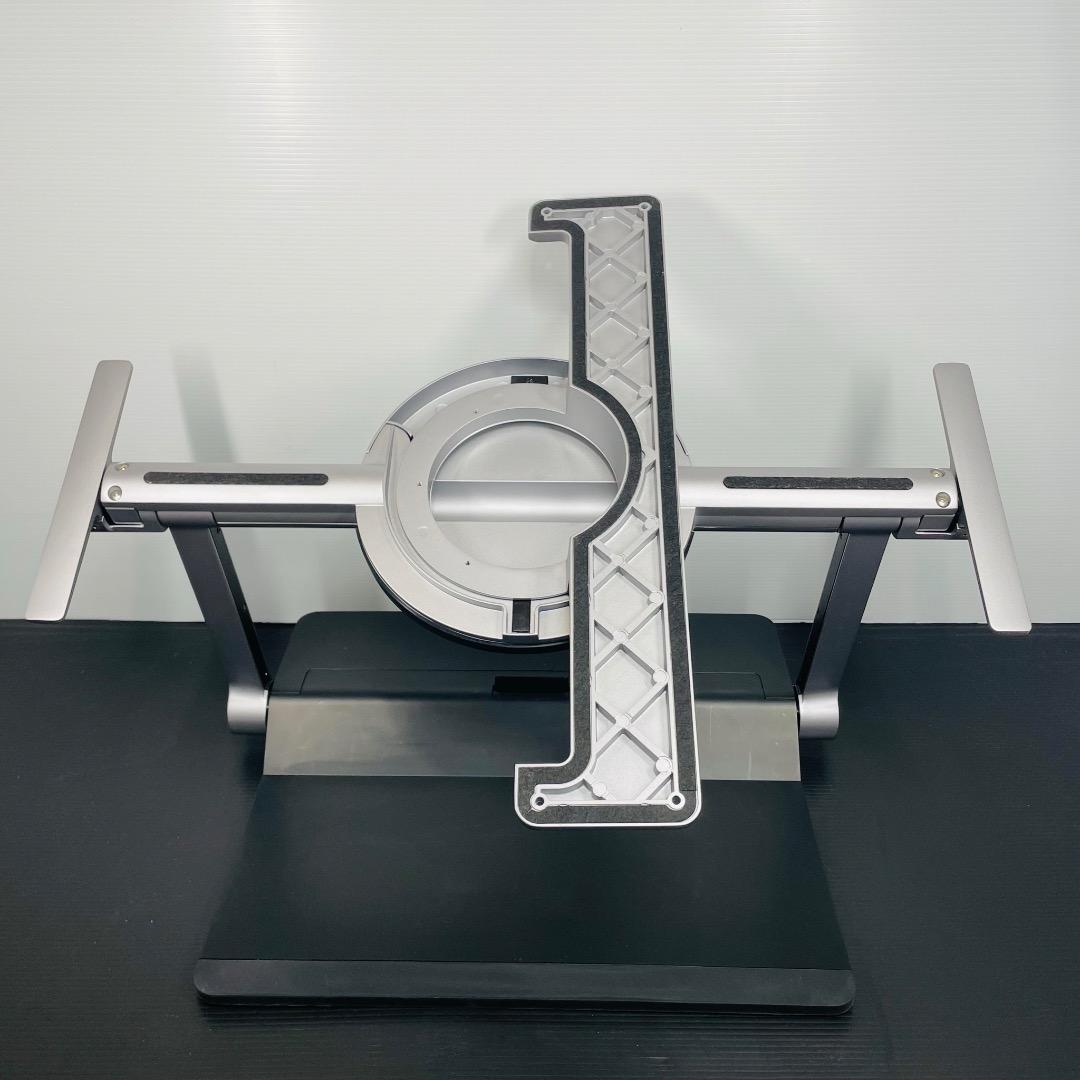 Wacom Ergo Stand（Cintiq Pro 24用）