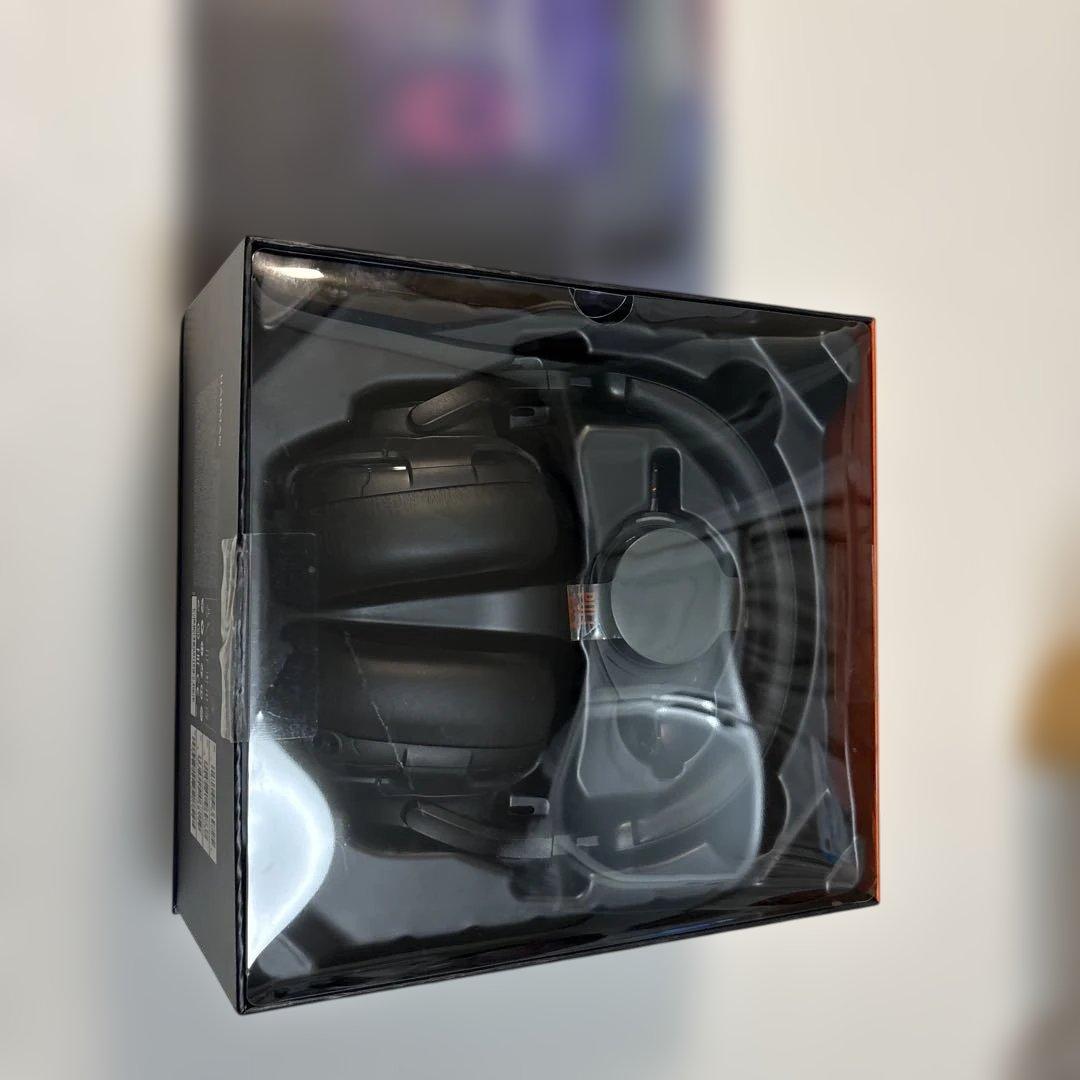 JBL Quantum One ゲーミングヘッドセット