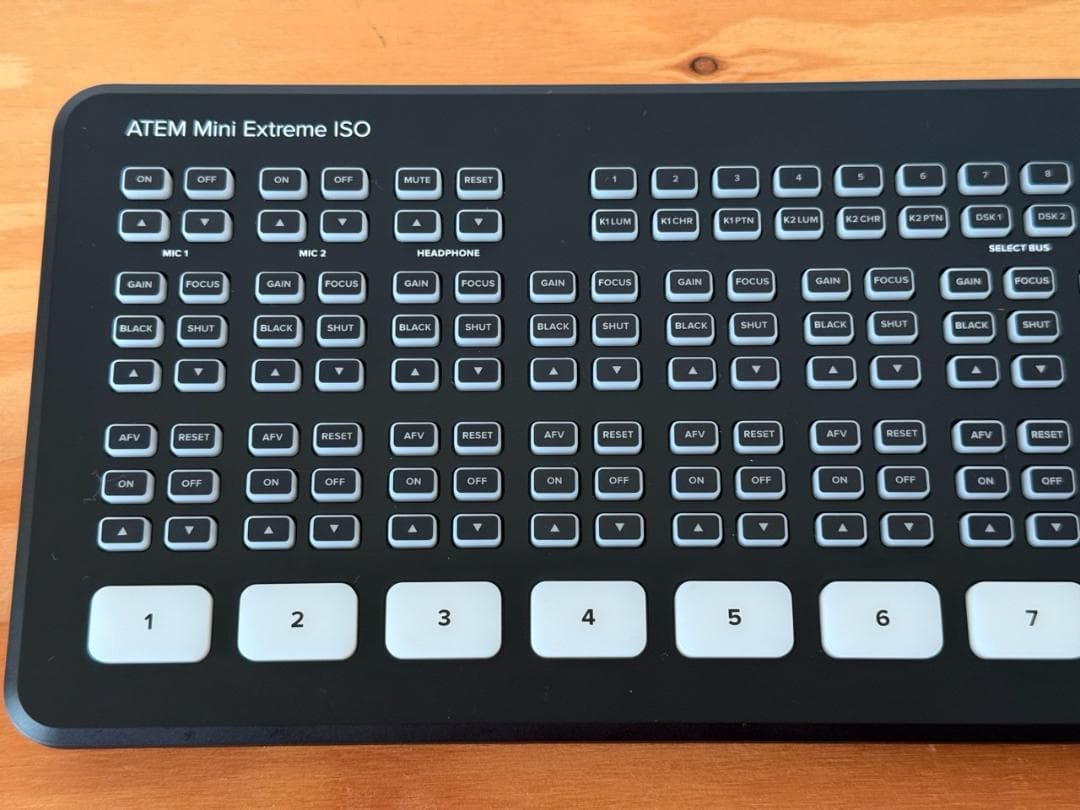 ATEM Mini Extreme ISO （専用ケース付）