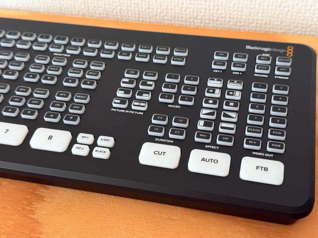 ATEM Mini Extreme ISO （専用ケース付）