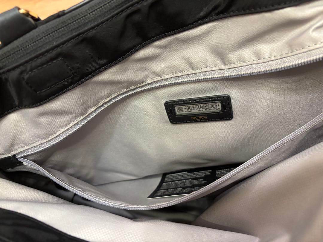 【美品】TUMI ビジネストートバッグ 黒