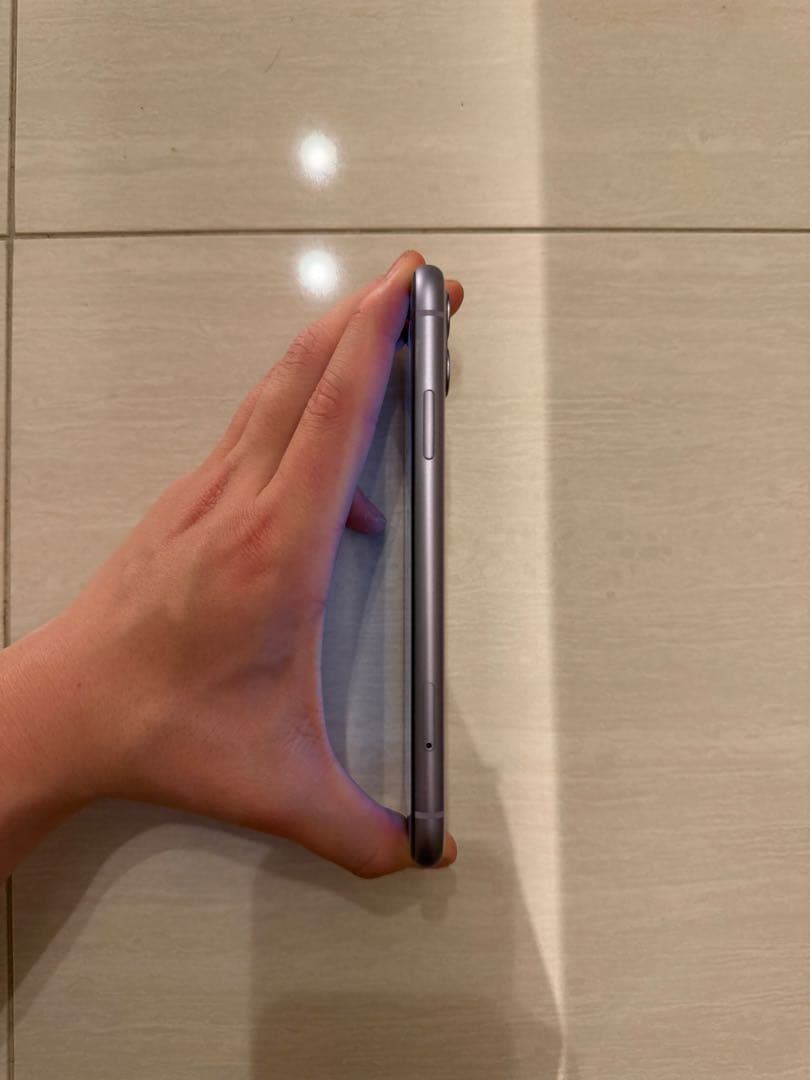 iPhone11 本体　A2221