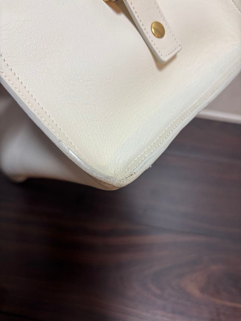 【YVES SAINT LAURENT】 クラシック Yライン カバス