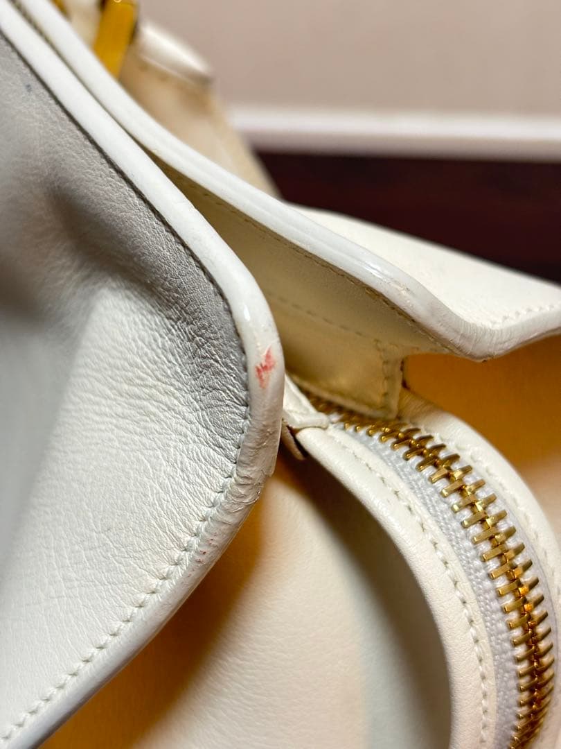 【YVES SAINT LAURENT】 クラシック Yライン カバス