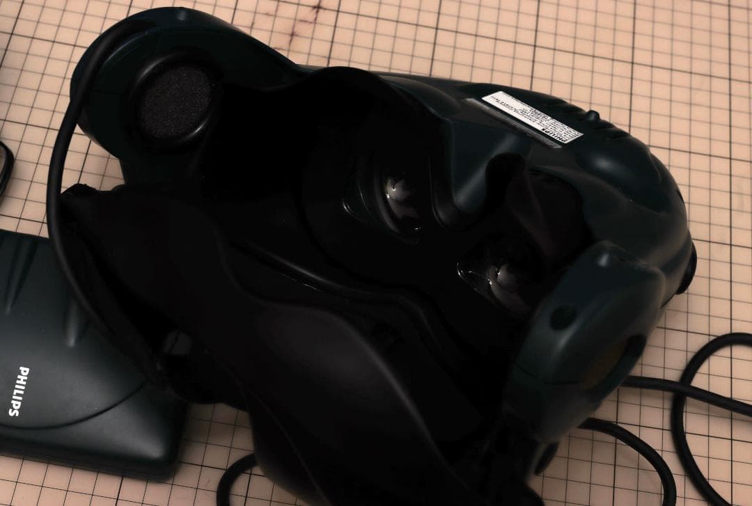 Philips Scubaヘッドマウントディスプレイ VIV100