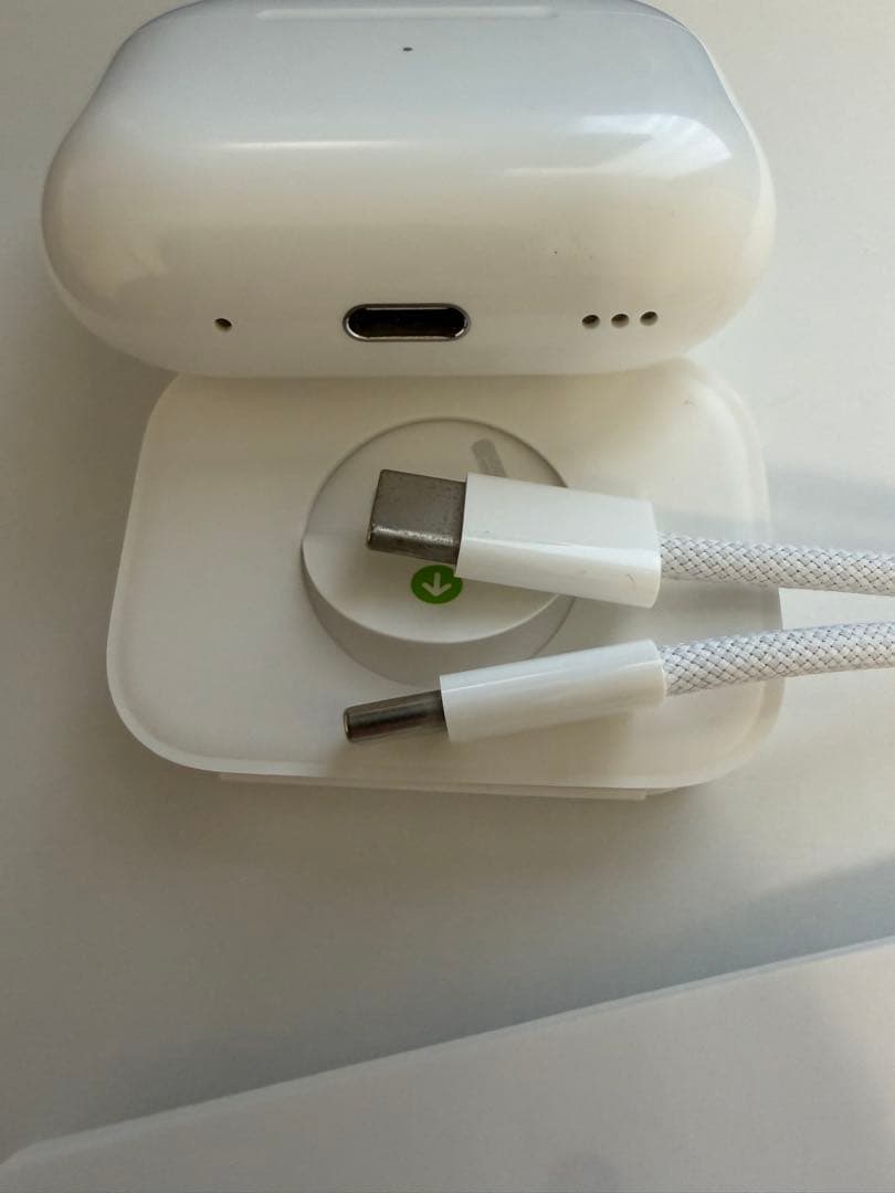 AirPods Pro2 本体 type-C充電ケース付き