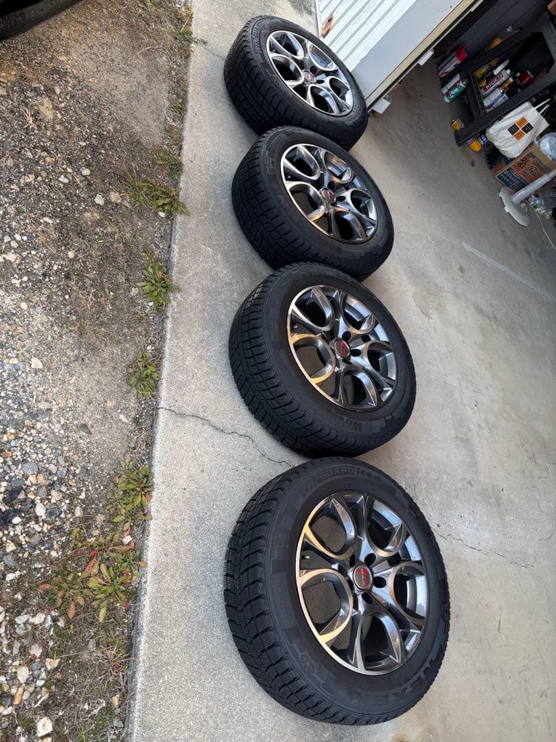 スタッドレスタイヤ・ホイールセット4本 225/60R17