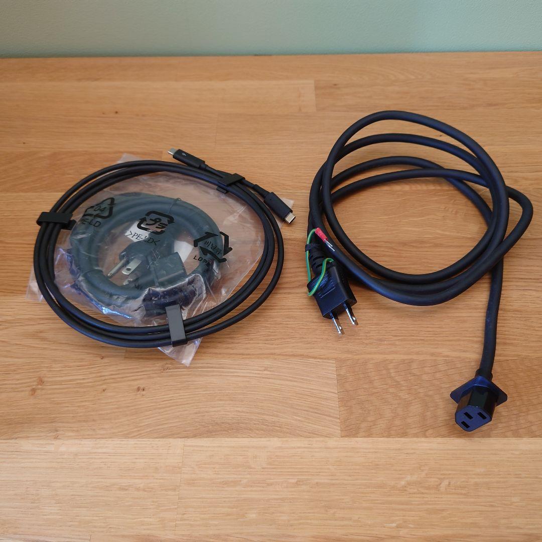 23.7インチUltraFine™ 4Kモニター 24MD4KL-B