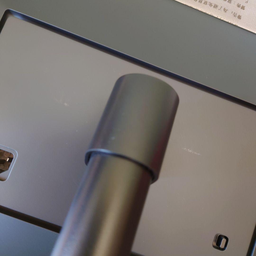 23.7インチUltraFine™ 4Kモニター 24MD4KL-B