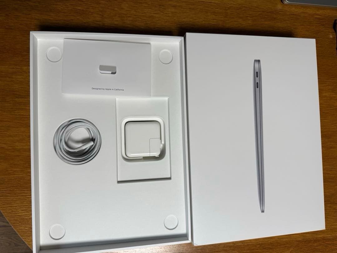 【美品】Apple MacBook Air スペースグレー 本体
