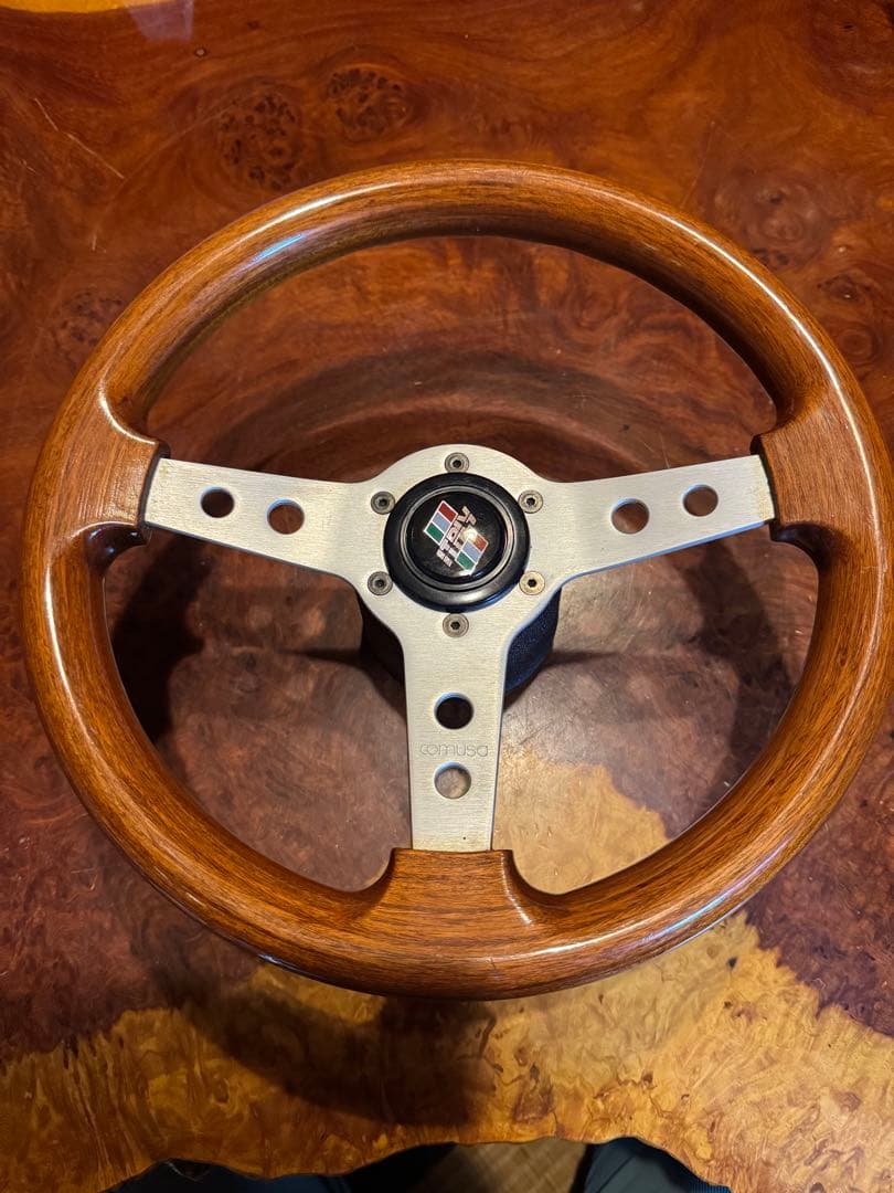 旧車にcomusa italy ウッドステアリング　直径33cm一応ジャンクにて