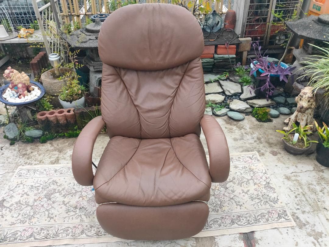 (至福の時) カリモク☆ampio☆本革リクライナーPチェア（35.8万)