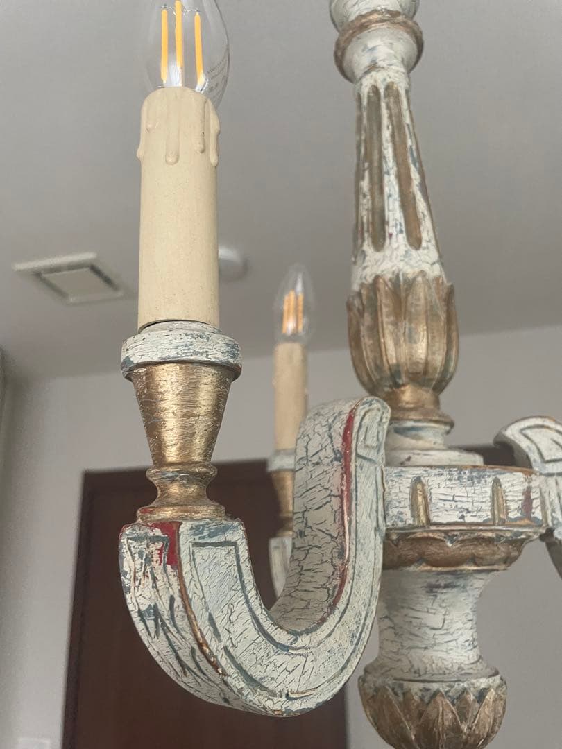 アンティーク　ペイント　ビンテージ　木製シャンデリア　キャンドル　ろうそく型