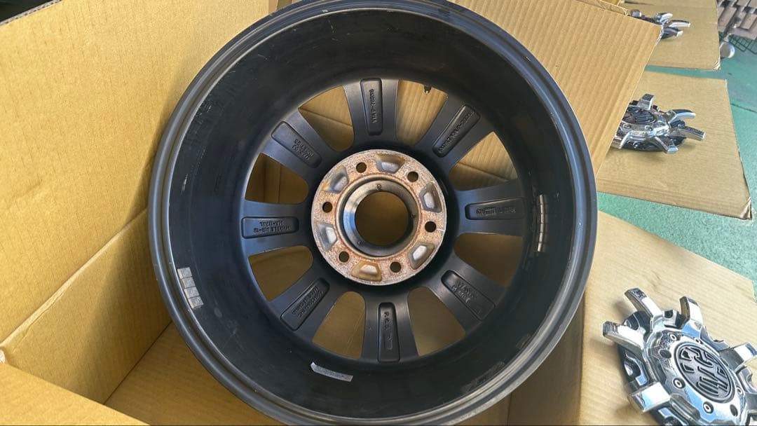 【にいちゃん】17インチ クリムゾン ブラック アルミホイール 1/4