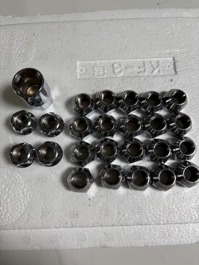 【にいちゃん】17インチ クリムゾン ブラック アルミホイール 1/4