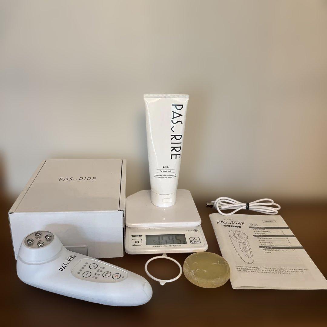 PAS RIRE 美顔器　４つのモード８つの機能を搭載