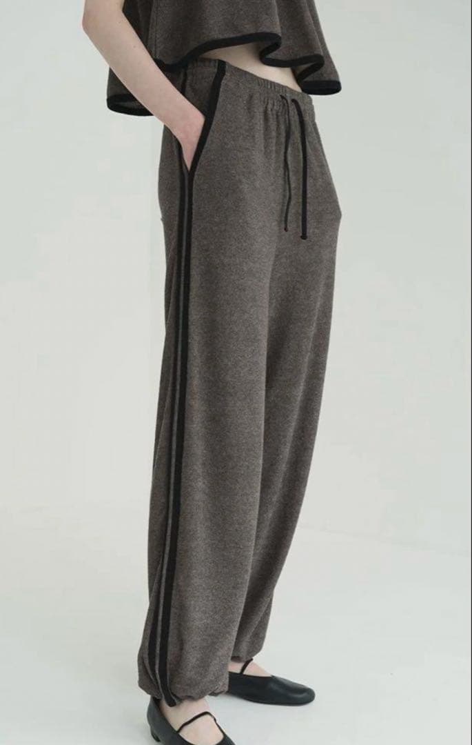 clane パイルパンツ