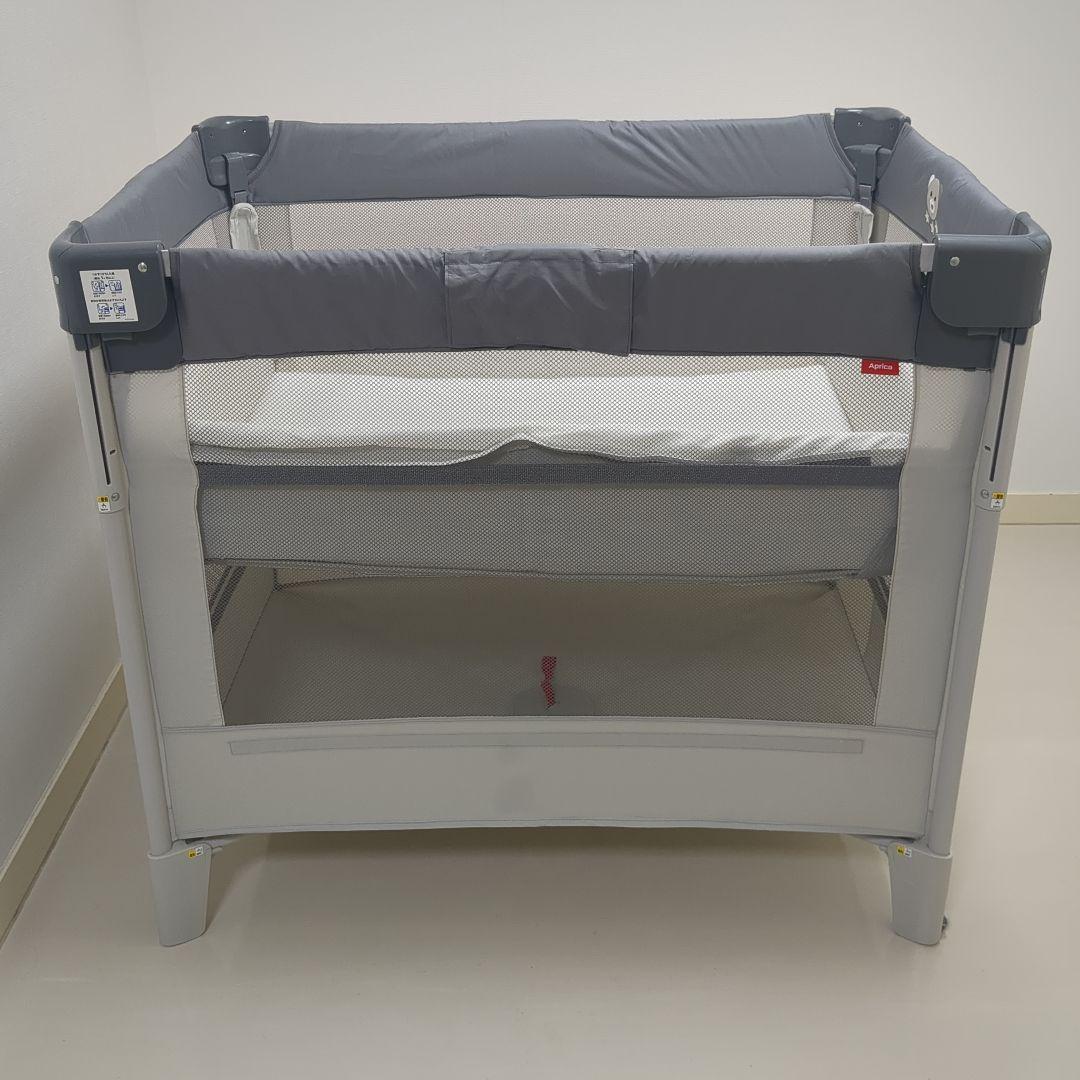 【美品】アップリカ　ココネルエアーab　グレー　シルキーエアー　メッシュガード