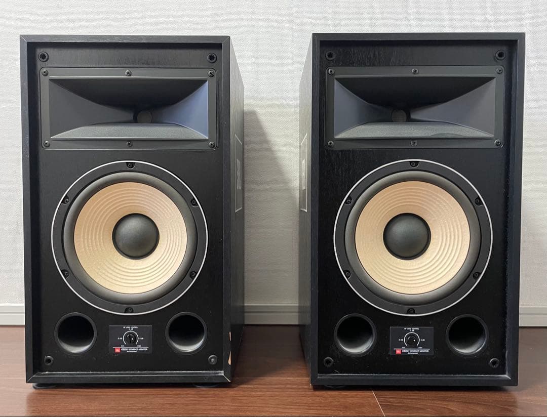 JBL　スピーカー　4305H　COMPACT MONITOR　ペアスピーカー