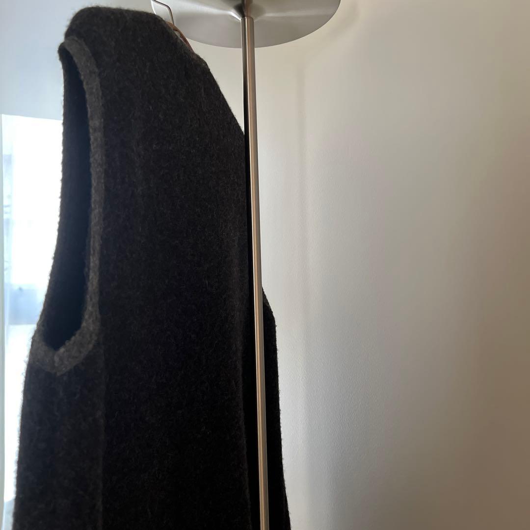 STAPF ウール混紡 ダークグレー ベスト　中古美品