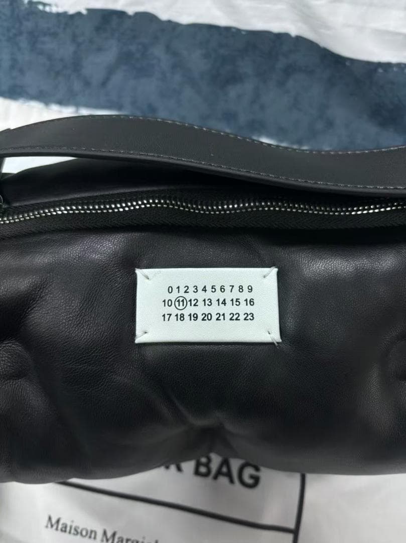 MM7メッセンジャーバッグ グラムスラム ブラック jo