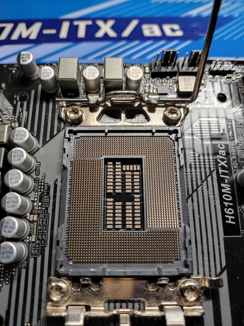 ASRock H610M-ITX/ac ITXマザーボード