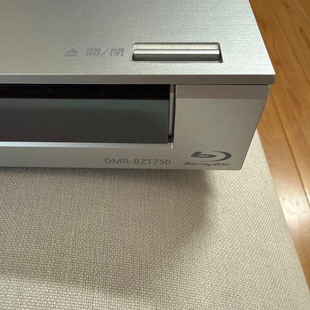 パナソニック　ディーガBDレコーダー　DMR-BZT750