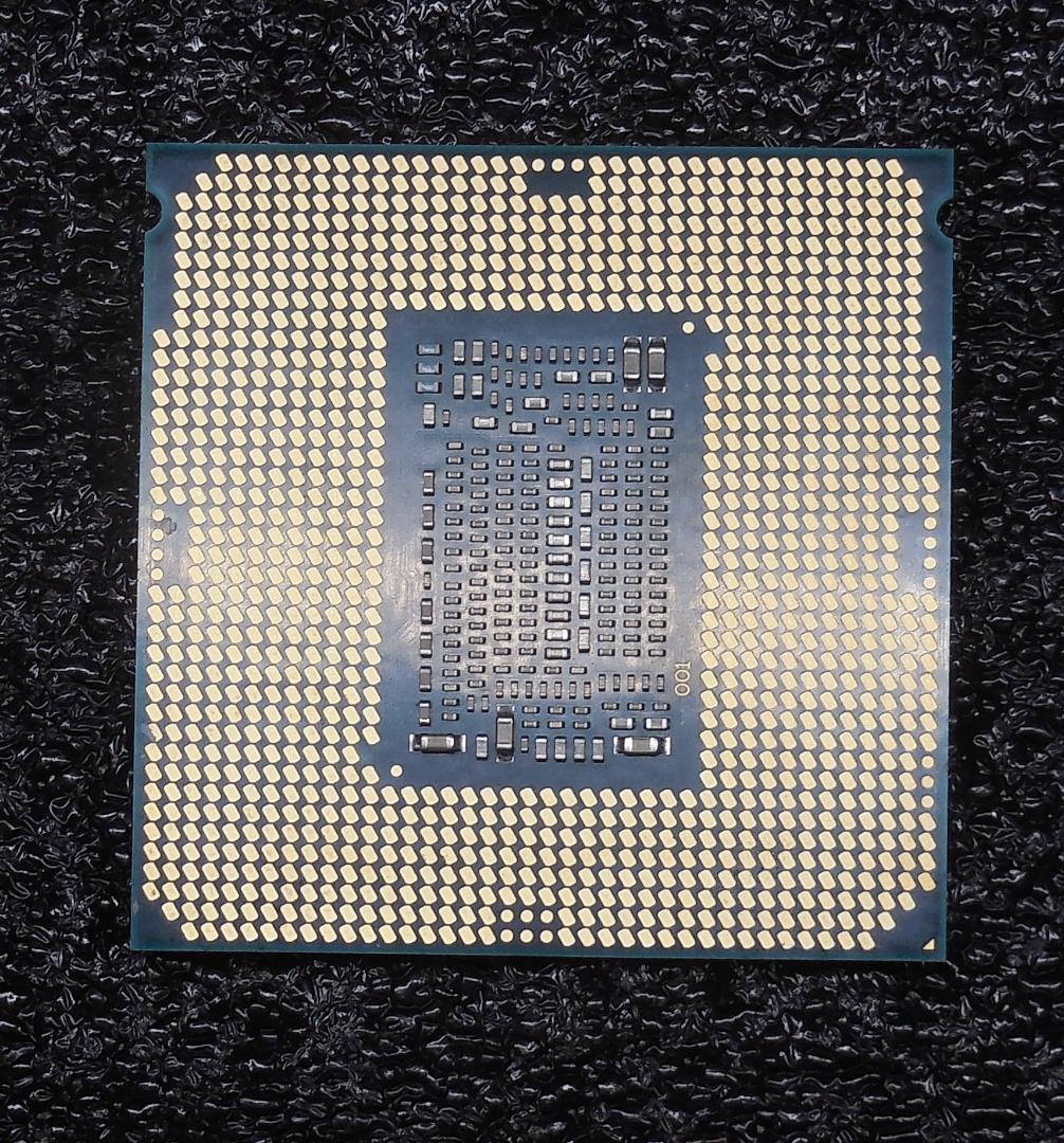 INTEL XEON E-2246G 3.6～4.8GHz
