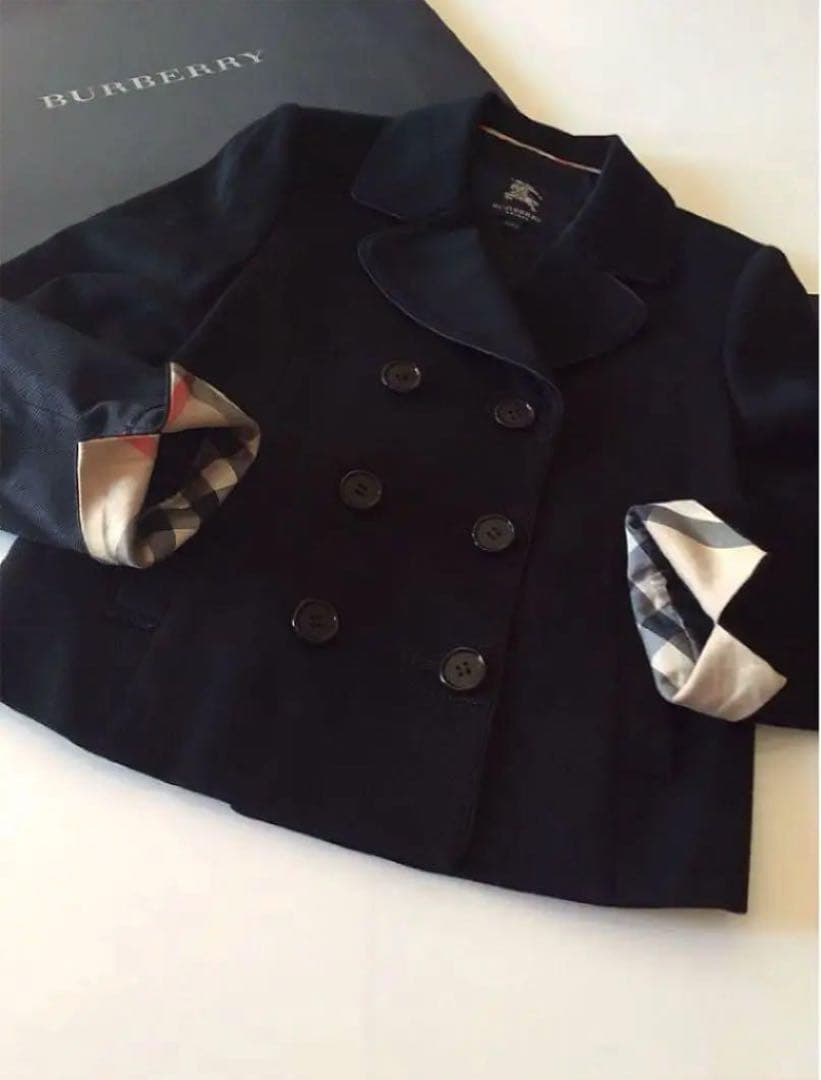 バーバリー　フォーマルセットアップ　￼130サイズ