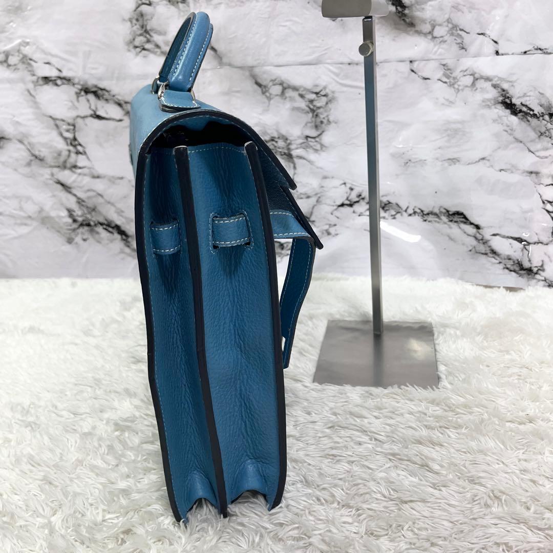  GRACE PARIS 青 レザービジネスバッグ