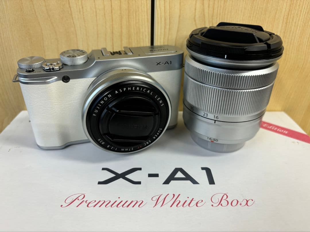 FUJIFILM X-A1 ミラーレスカメラ XC16‐50mmレンズセット