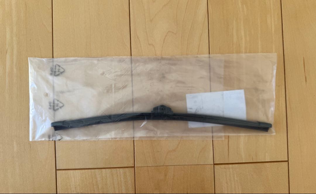  純正 ワイパーブレード フロント左右／リア