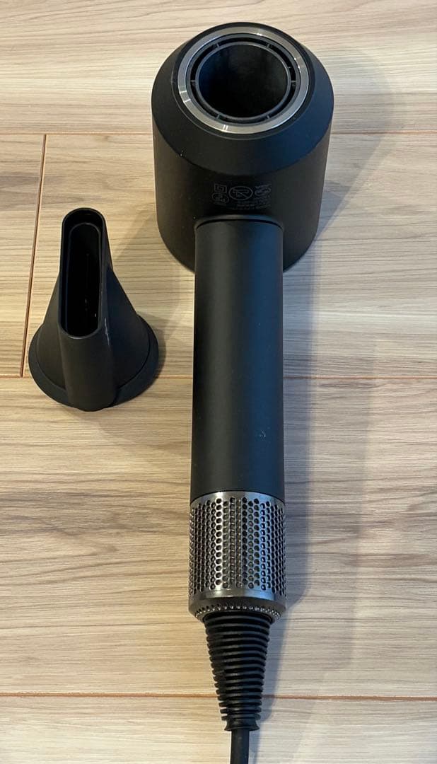 dyson supersonic ドライヤー ブラック