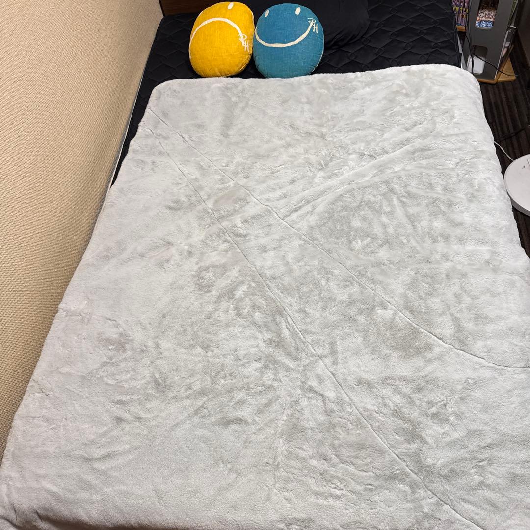 【激レア】NIKE W NSW BLANKET FAUX FUR ブランケット