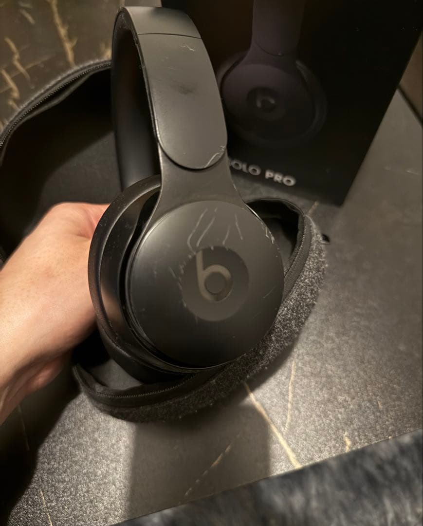 Beats SOLO PRO ワイヤレスヘッドホン