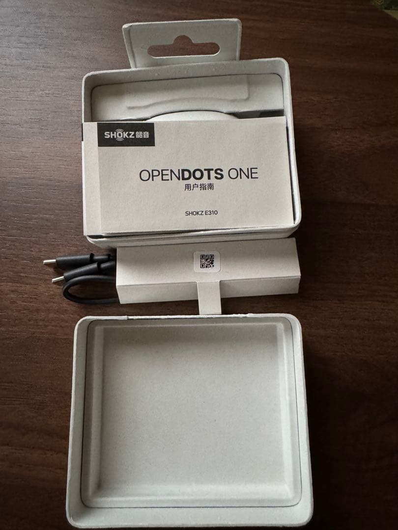 SHOKZ 骨伝導ワイヤレスイヤホン ホワイト・シルバー