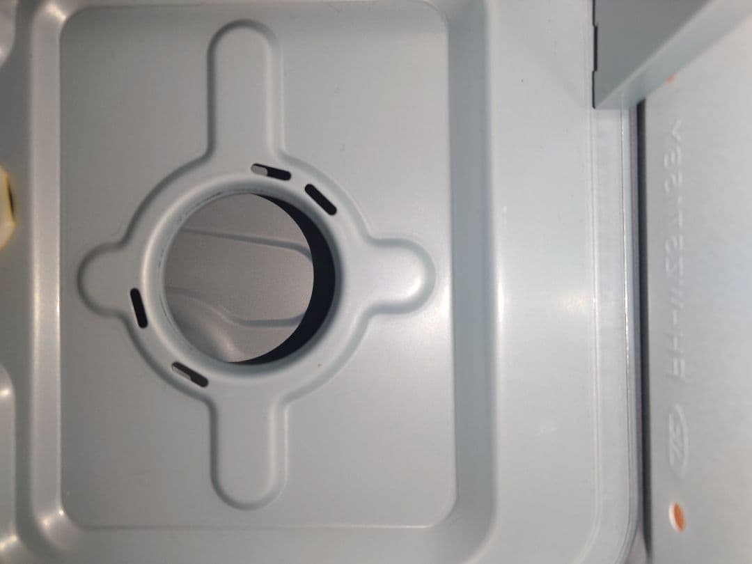 【送料込】コロナ 石油ファンヒーター 20畳用 FZ-WZ5715BY(W)