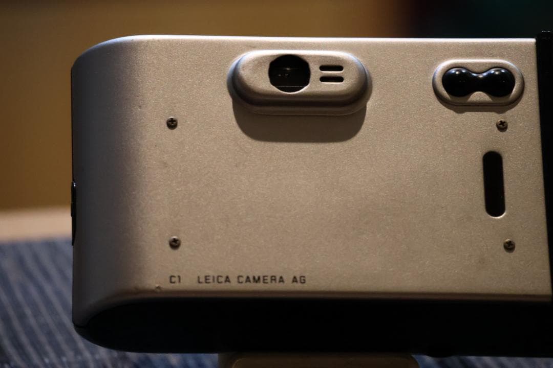 LEICA C1 コンパクトフィルムカメラ　フィルム・電池付