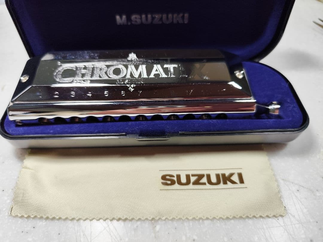 クロマチックハーモニカ SUZUKI SCX-48