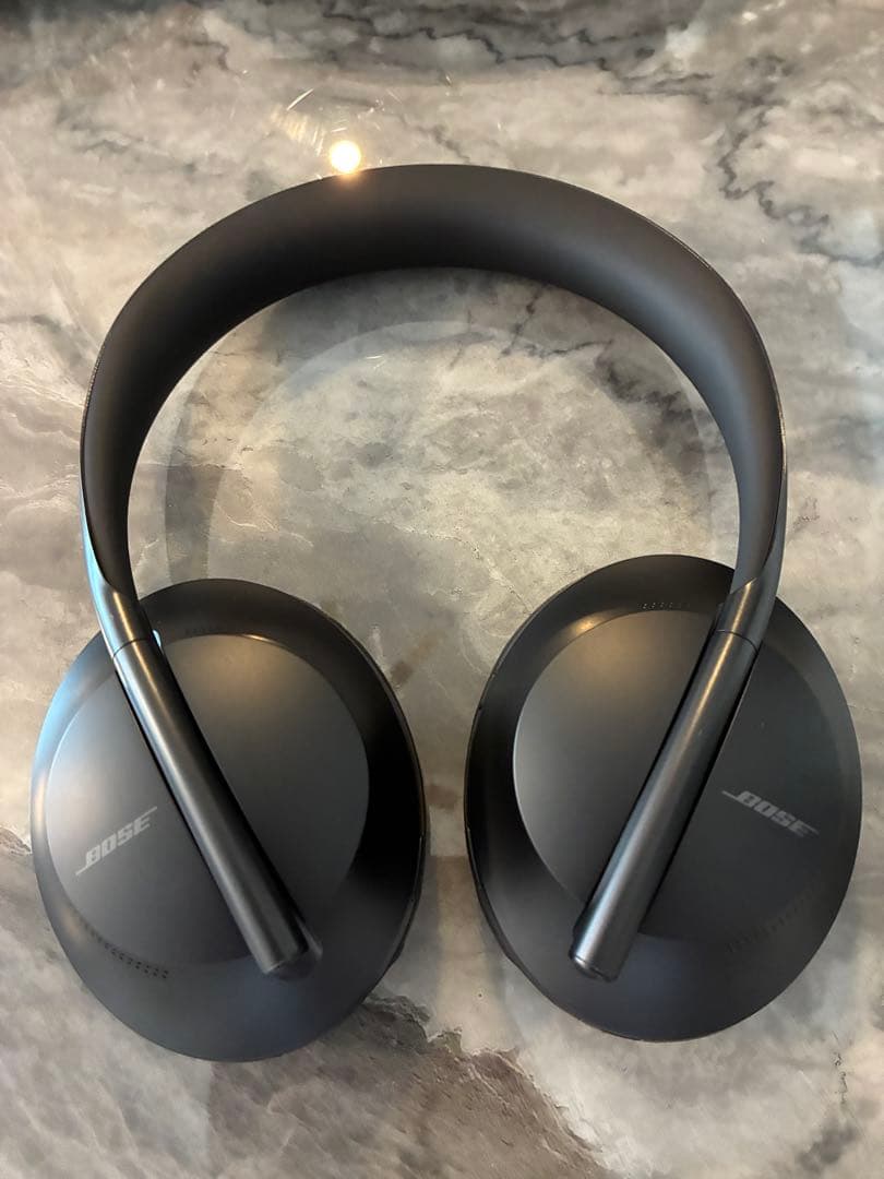 【美品】NOISE CANCELLING HEADPHONES 700