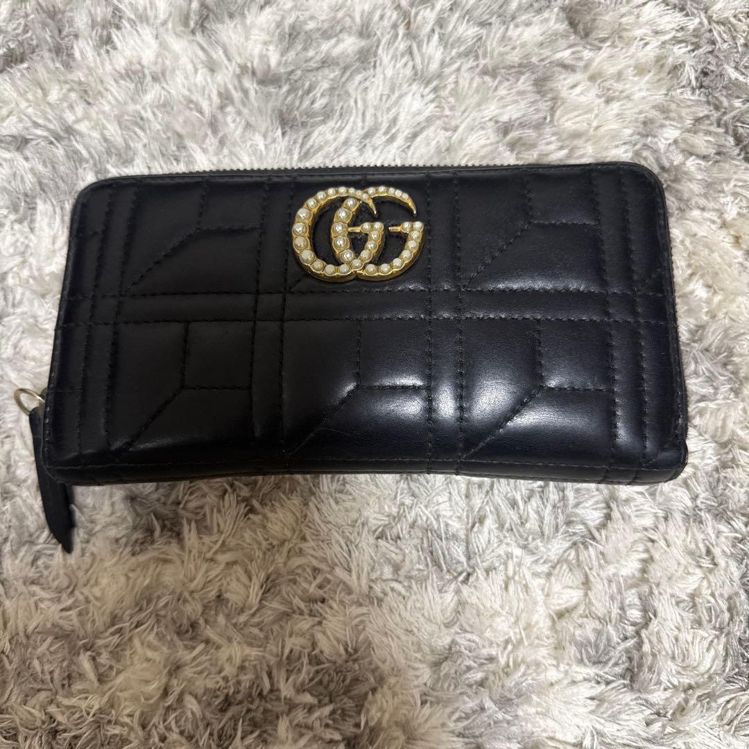 Gucci ブラック キルティング 長財布
