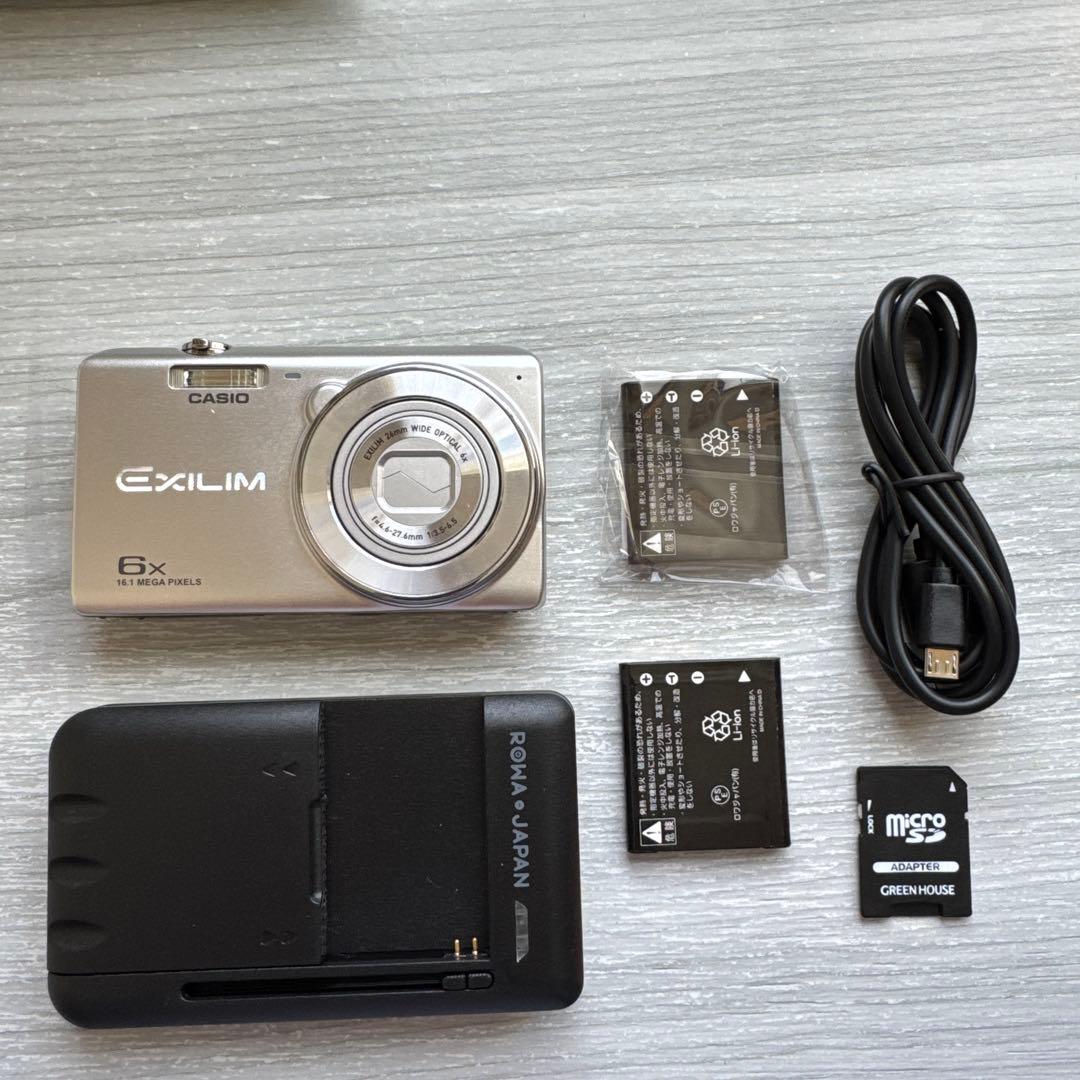 CASIO EXILIM 16.1メガピクセル コンパクトデジタルカメラ