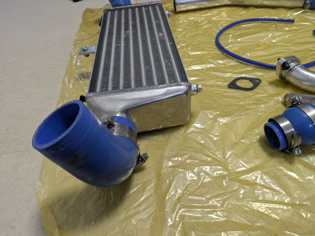 JB64ジムニー用　トラスト　GReddy インタークーラー