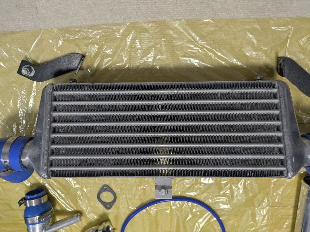 JB64ジムニー用　トラスト　GReddy インタークーラー