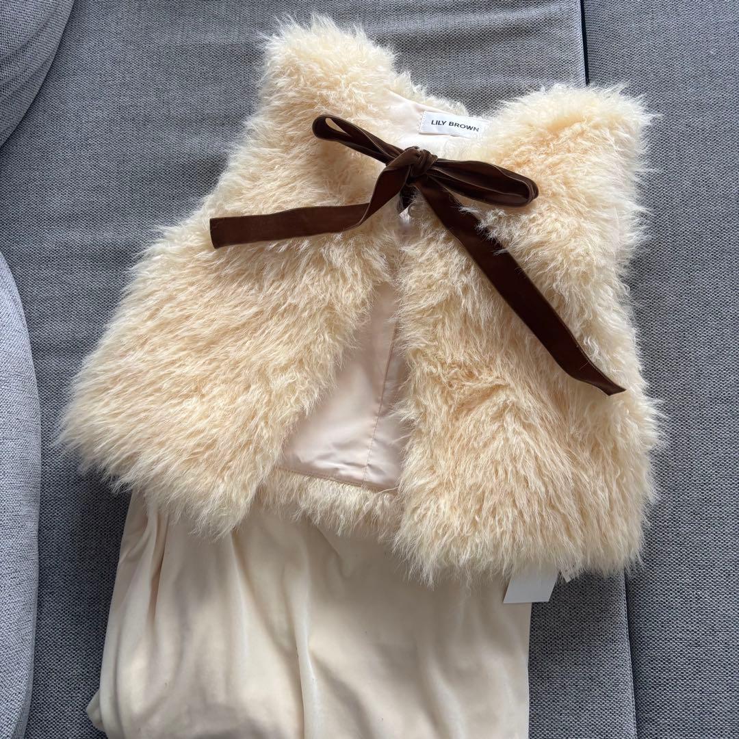 新品 リリーブラウン ワンピース ファー