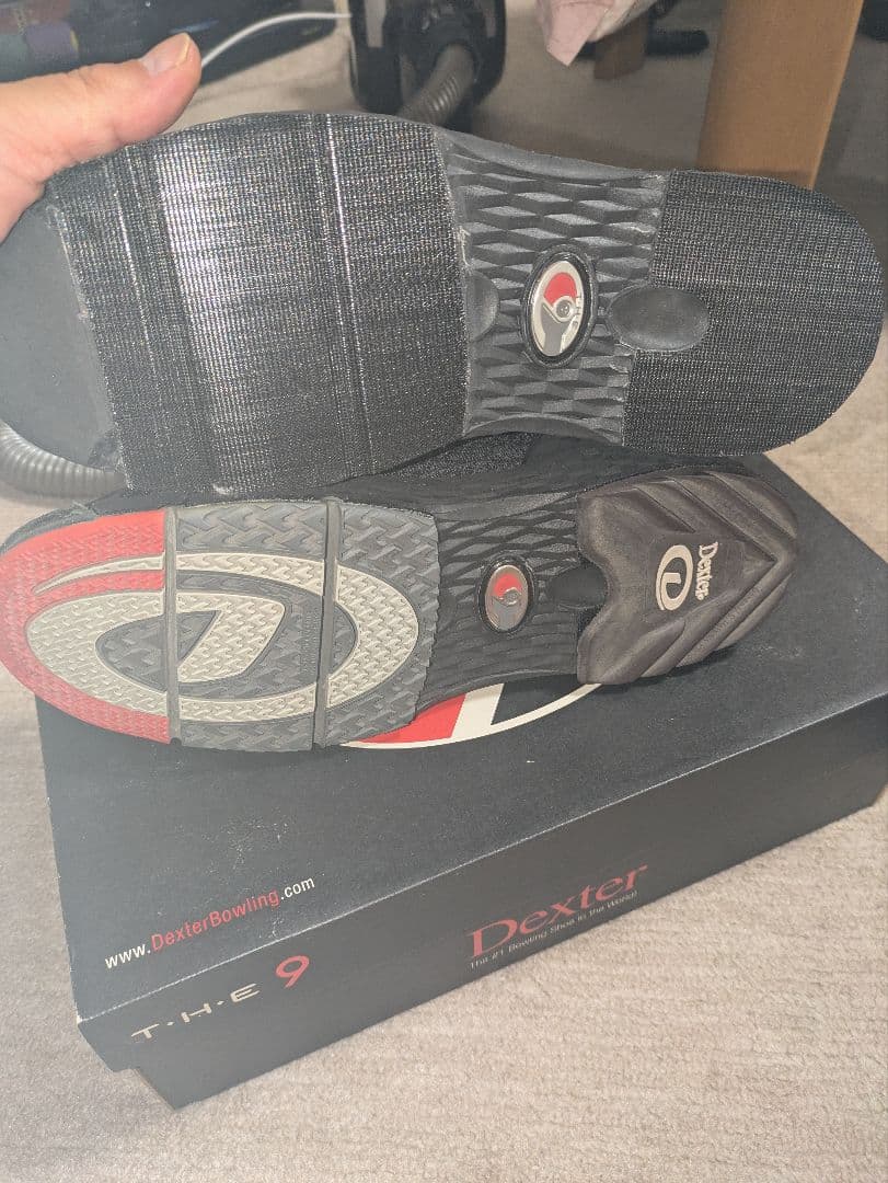 Dexter THE 9 ボウリングシューズ ブラック/レッド