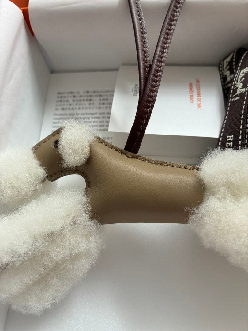 HERMES☆レアチャーム☆バディ☆人気ベージュ☆正規 新品 バディチャーム